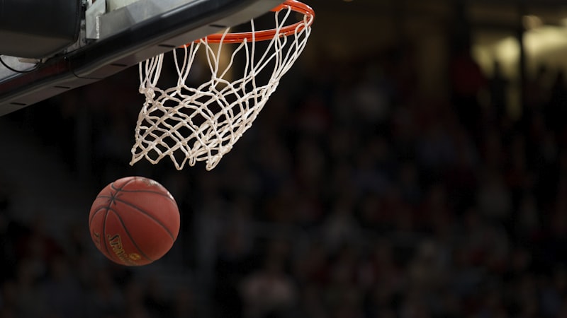 NBA 2026赛季季后赛直播 - 湖人队与勇士队对决